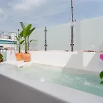 شقة Luxurious Duplex - Buthtub - 1bd 1bth Casa Pilatos