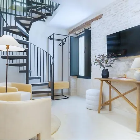 Aparthotel Luxurious Duplex - Buthtub - 1bd 1bth Casa Pilatos