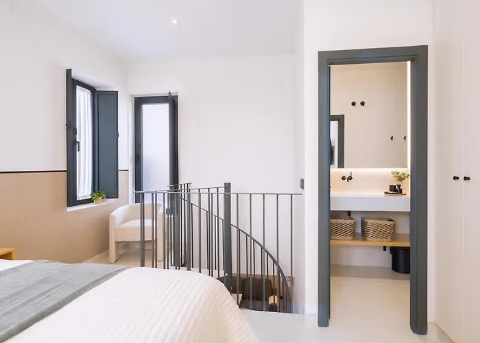 Luxurious Duplex - Buthtub - 1bd 1bth Casa Pilatos Aparthotel
