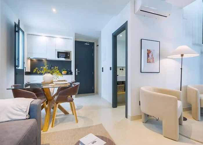 Aparthotel Luxurious Duplex - Buthtub - 1bd 1bth Casa Pilatos Seville