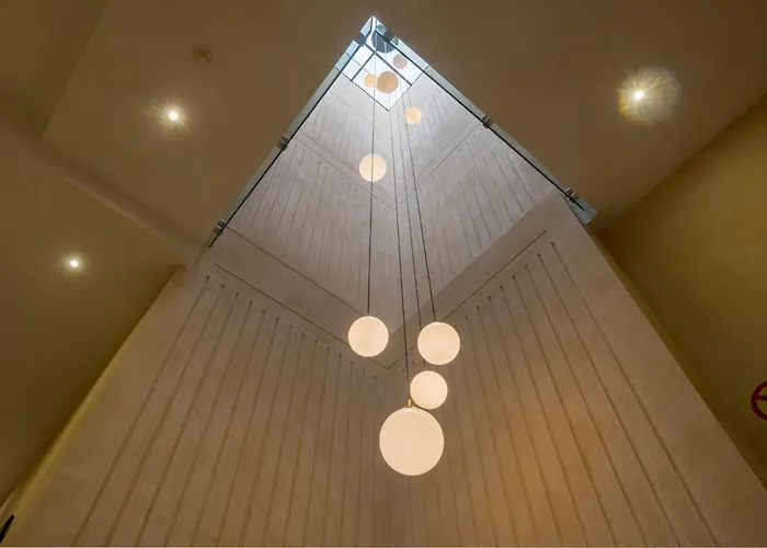 Luxurious Duplex - Buthtub - 1bd 1bth Casa Pilatos 3*