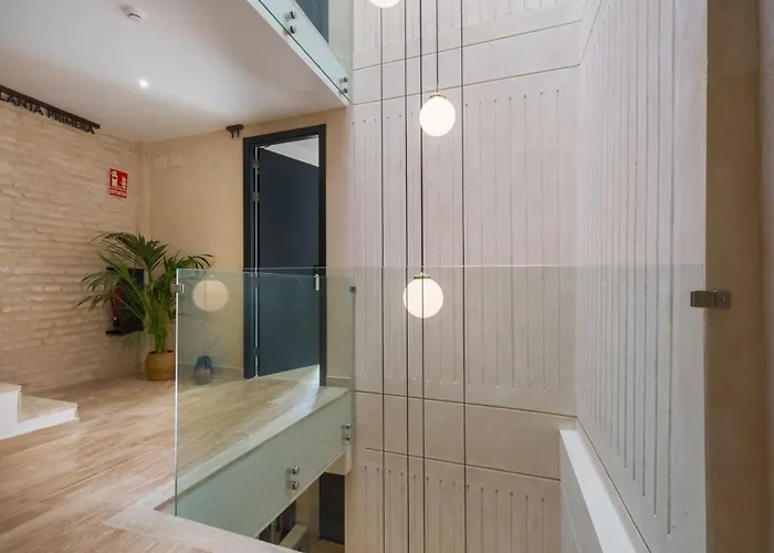 Luxurious Duplex - Buthtub - 1bd 1bth Casa Pilatos Aparthotel 3*